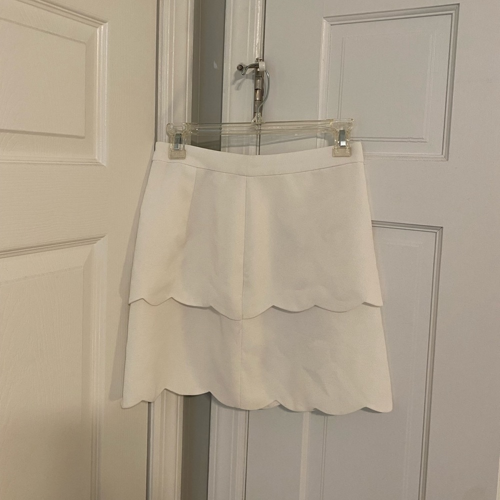 Club Monaco Donah Scalloped Mini Skirt - white size 4